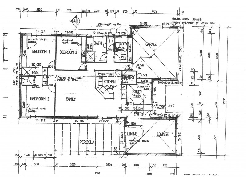 11 Cowley Drive, Flinders View QLD 4305 Floorplan
