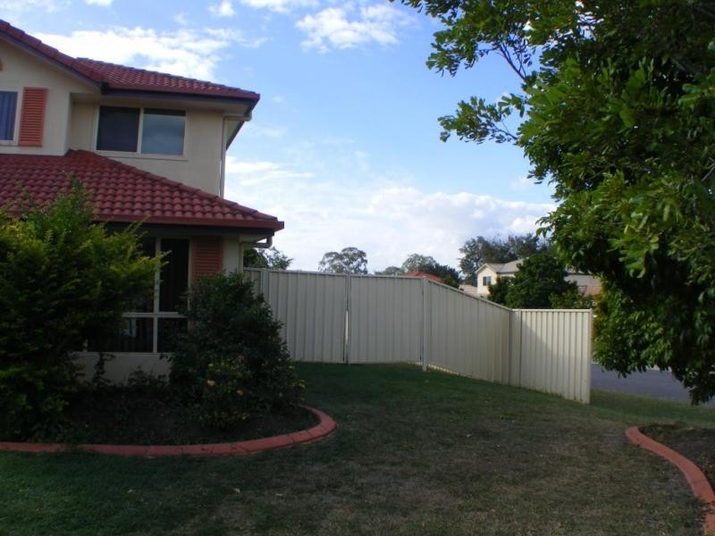 1 Amie Place, Raceview QLD 4305