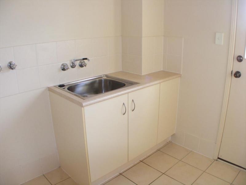 1 Amie Place, Raceview QLD 4305