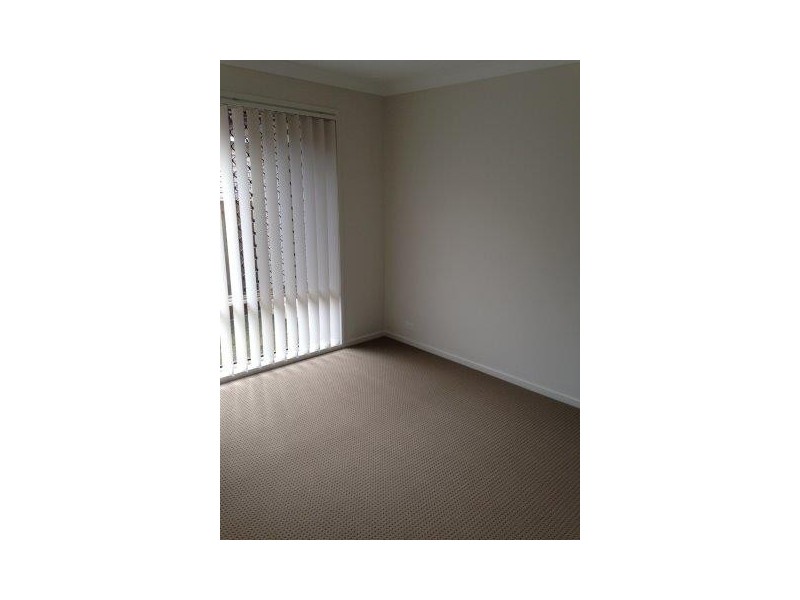 5 Kowari Street, Deebing Heights QLD 4306