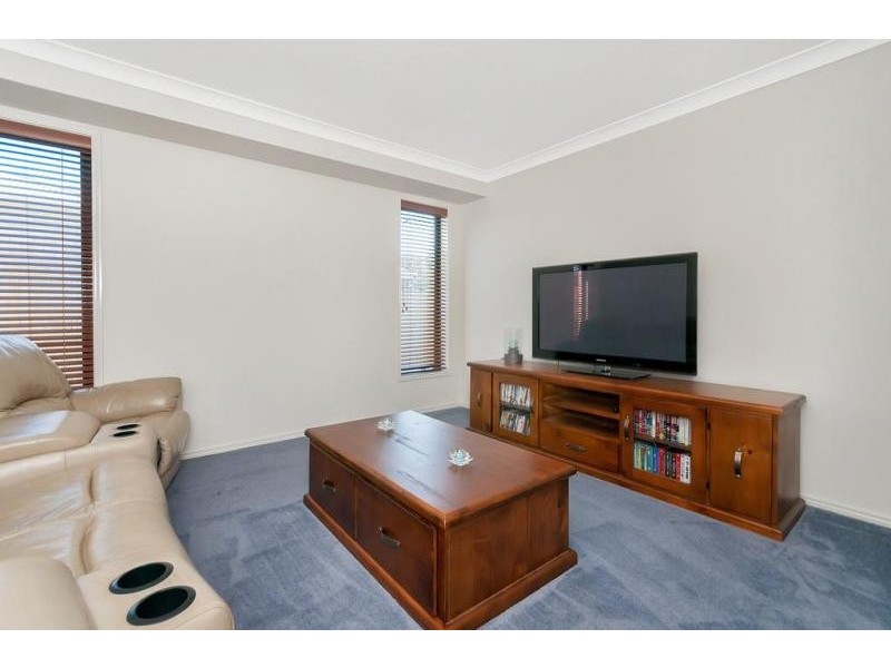 5 Tey Court, Deebing Heights QLD 4306