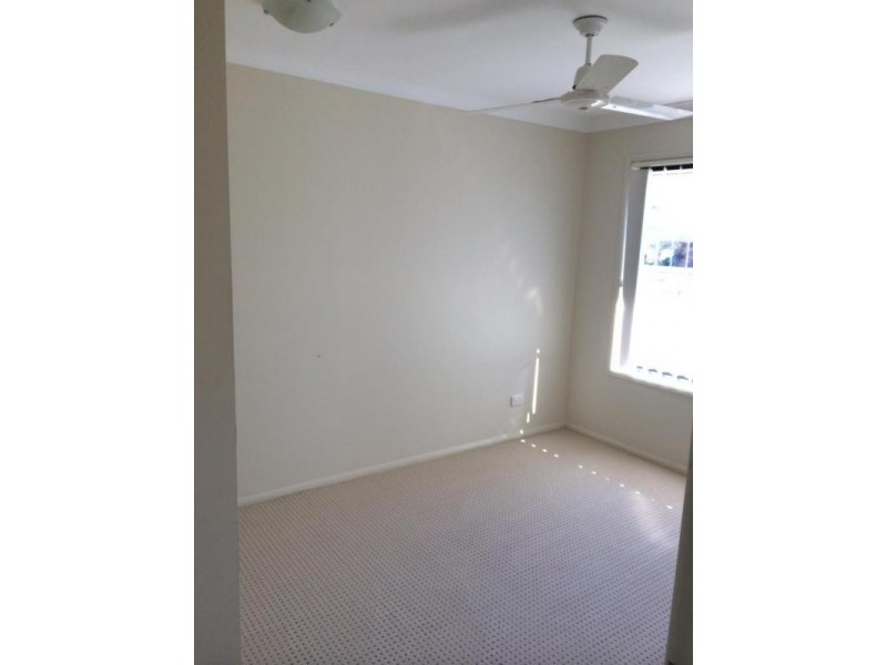 25 Baden Jones Way, North Booval QLD 4304