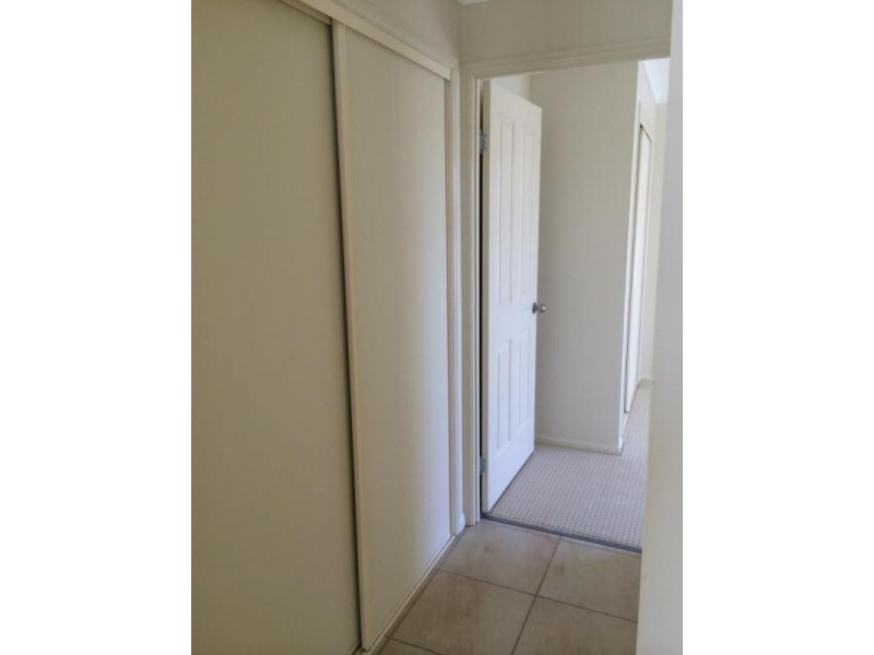 25 Baden Jones Way, North Booval QLD 4304