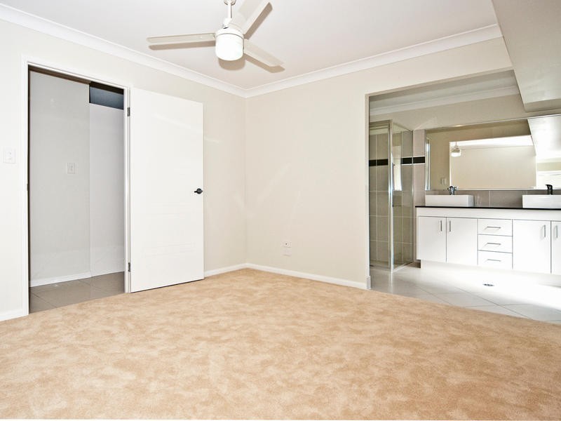 2/1 Ruthven Court, Yamanto QLD 4305