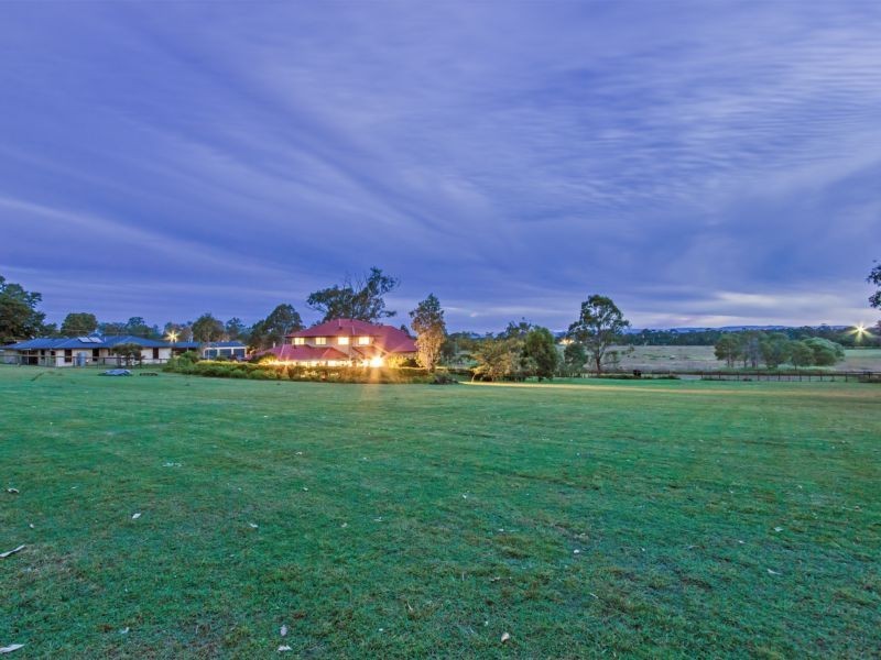 85 Chalk Street, Wulkuraka QLD 4305
