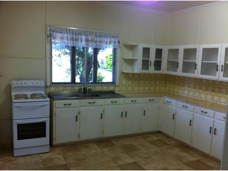 7 Orangefield Street, Eastern Heights QLD 4305