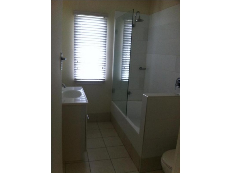 7 Orangefield Street, Eastern Heights QLD 4305