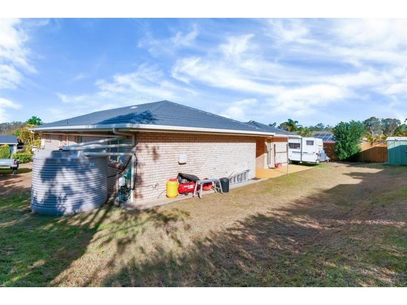 3 Rangeview Drive, Flinders View QLD 4305