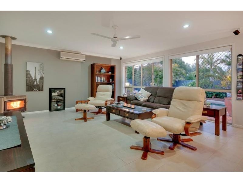 32 Equestrian Drive, Yamanto QLD 4305