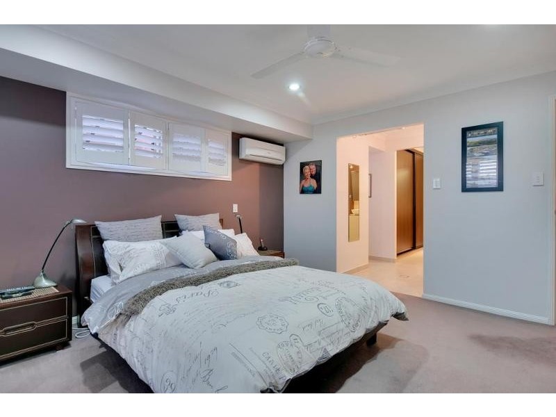 32 Equestrian Drive, Yamanto QLD 4305