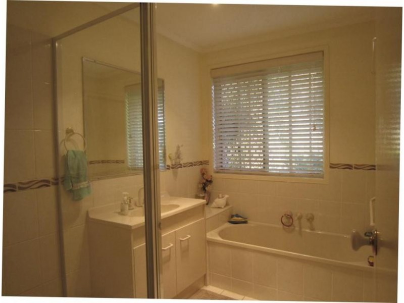 17 Schmidt Road, Fernvale QLD 4306