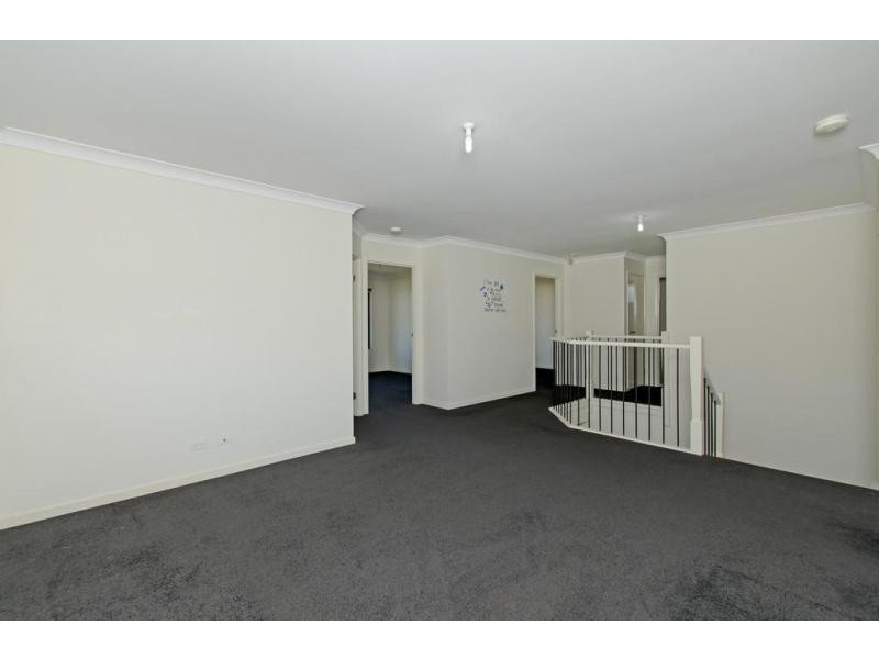 90 Honeywood Drive, Fernvale QLD 4306