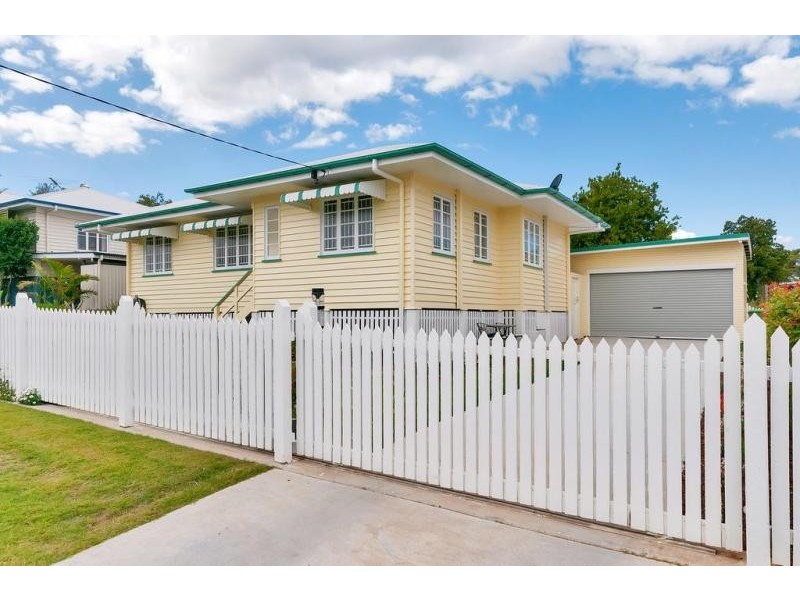 134 Whitehill Road, Eastern Heights QLD 4305