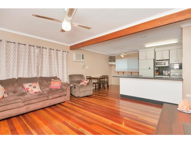 3 Sealy Street, Silkstone QLD 4304