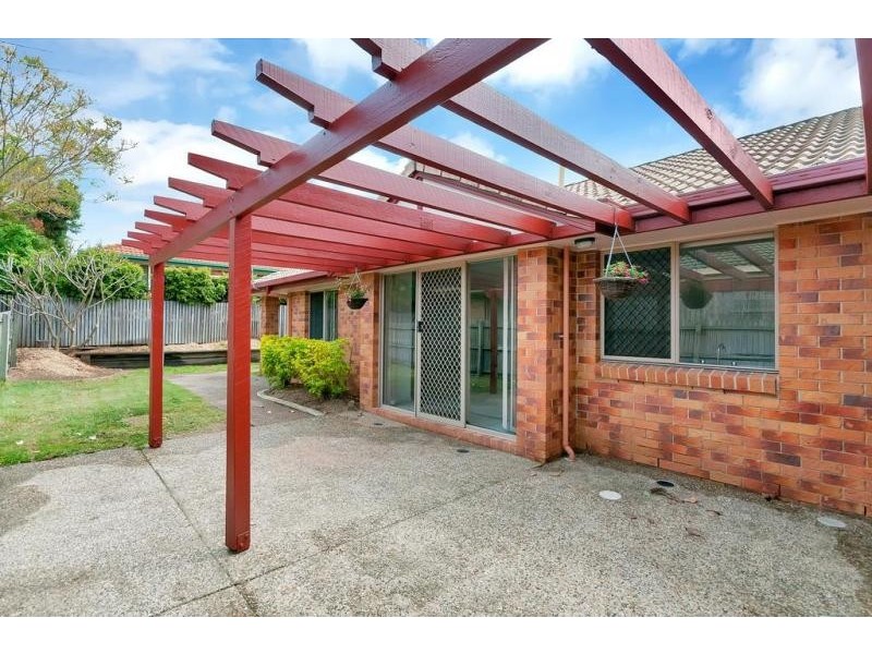 17 Willowtree Drive, Flinders View QLD 4305