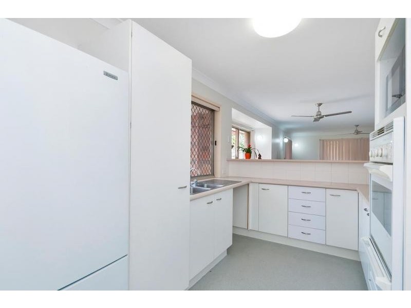 17 Willowtree Drive, Flinders View QLD 4305