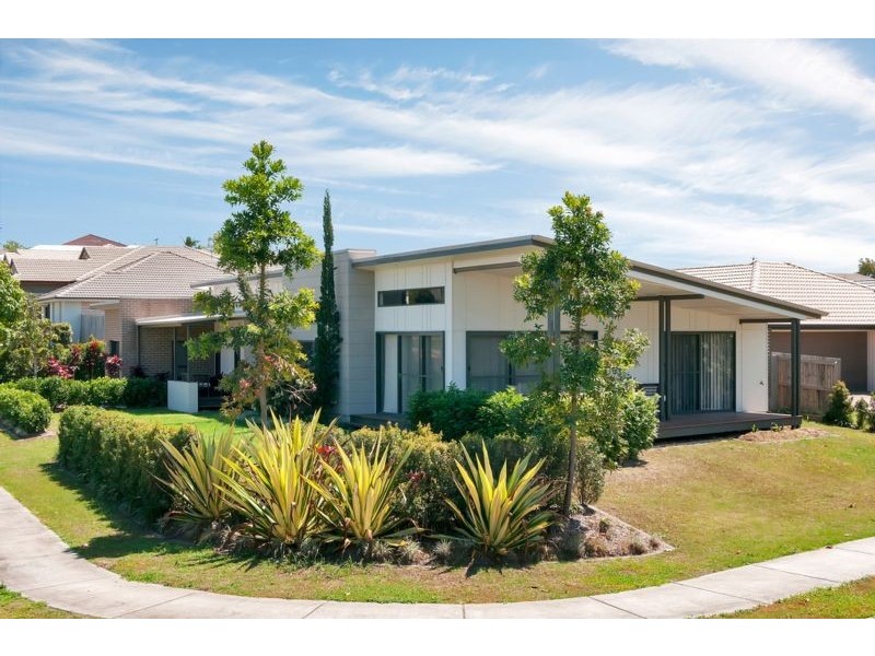 1 Sirmione Court, Raceview QLD 4305
