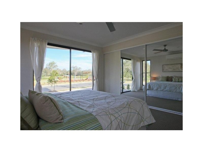 1 Sirmione Court, Raceview QLD 4305