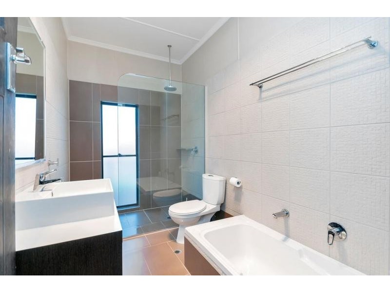 13a Emerald Street, Brassall QLD 4305