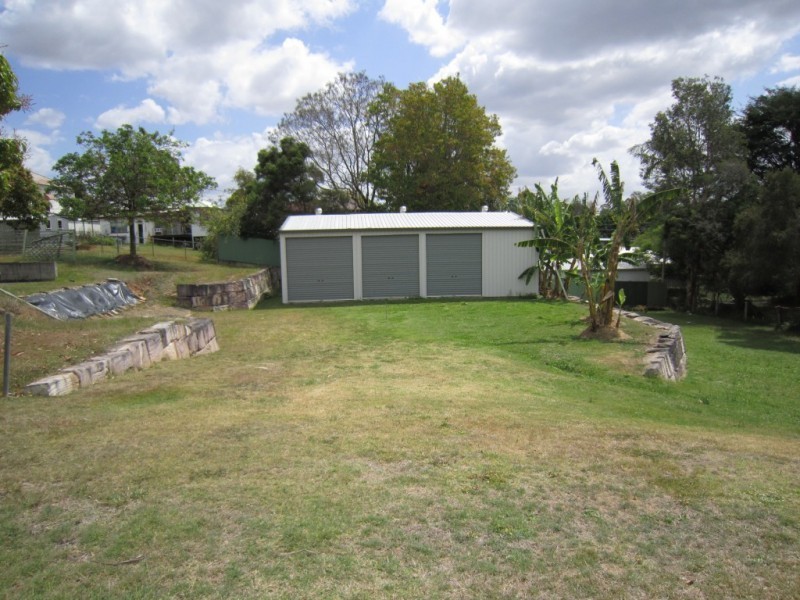 4 Willard Street, Tivoli QLD 4305