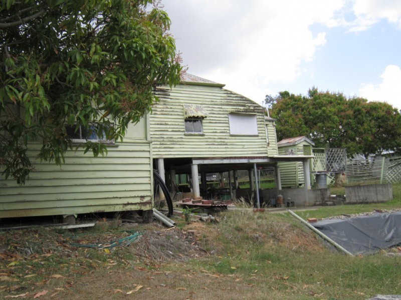 4 Willard Street, Tivoli QLD 4305