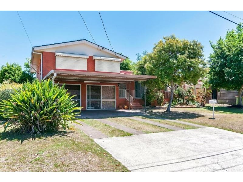 5 Cornwall Street, Eastern Heights QLD 4305