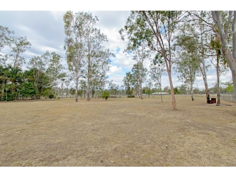 91 Adelong Avenue, Thagoona QLD 4306