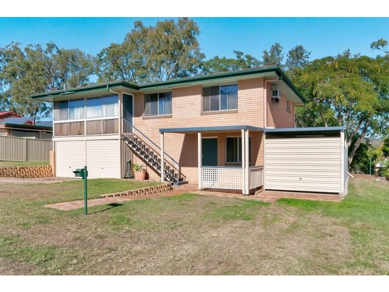 67 Barclay Street, Bundamba QLD 4304