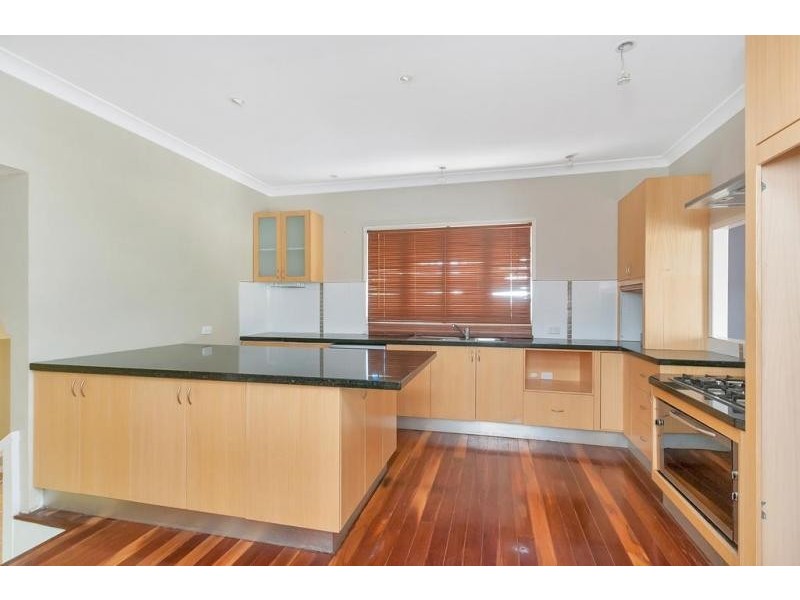 7 Turner Street, Eastern Heights QLD 4305