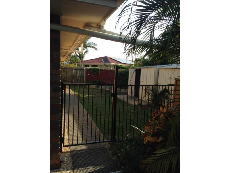 32 Cowley Drive, Flinders View QLD 4305