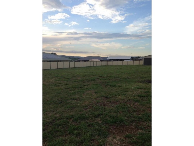 3 Mengel Court, Kalbar QLD 4309