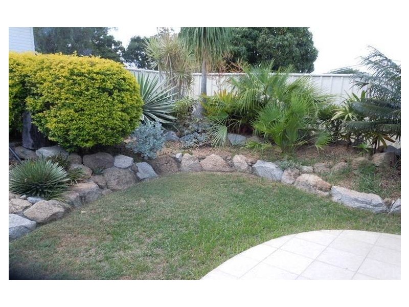 14 Queen Street, Newtown QLD 4305