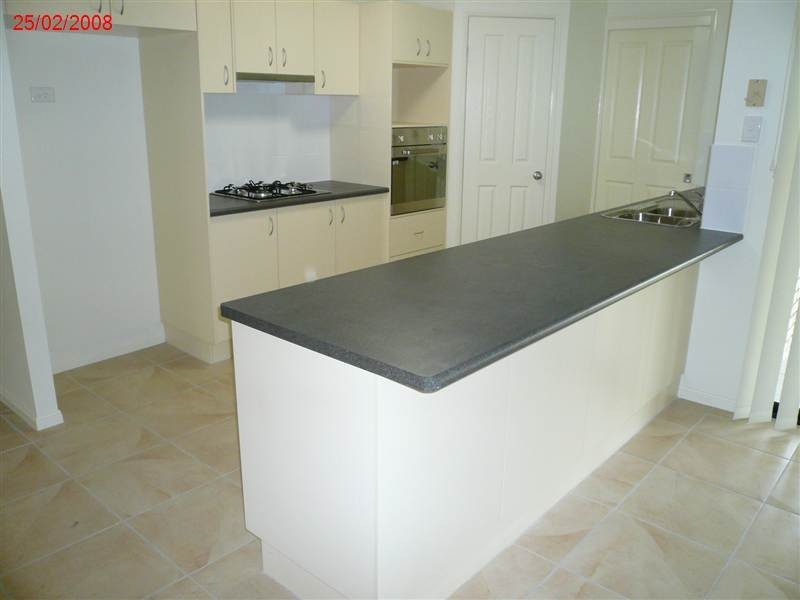 10 Baden Jones Way, North Booval QLD 4304