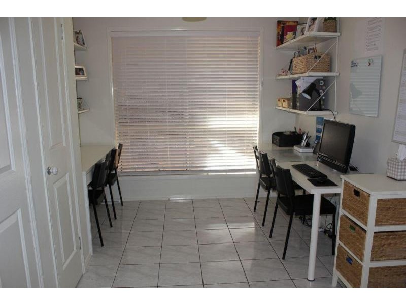 34 Jacana Crescent, Flinders View QLD 4305