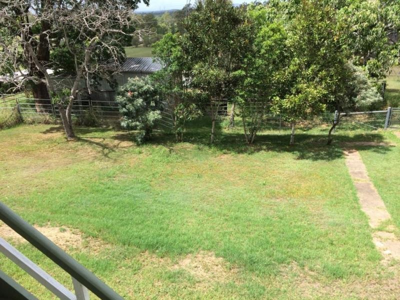 11 Powells Road, Karana Downs QLD 4306
