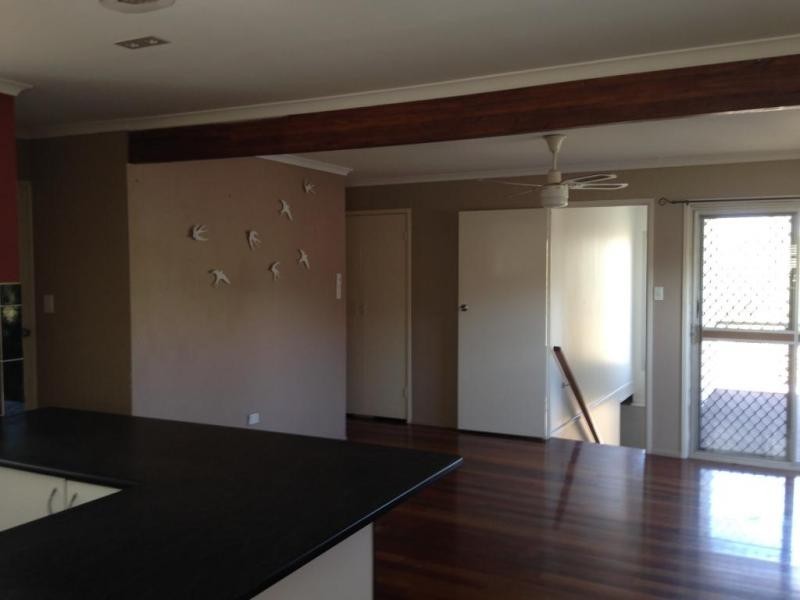 3 Sealy Street, Silkstone QLD 4304