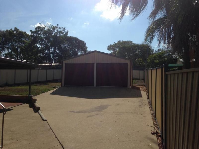 3 Sealy Street, Silkstone QLD 4304