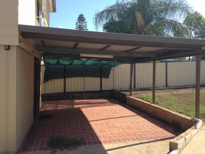 3 Sealy Street, Silkstone QLD 4304