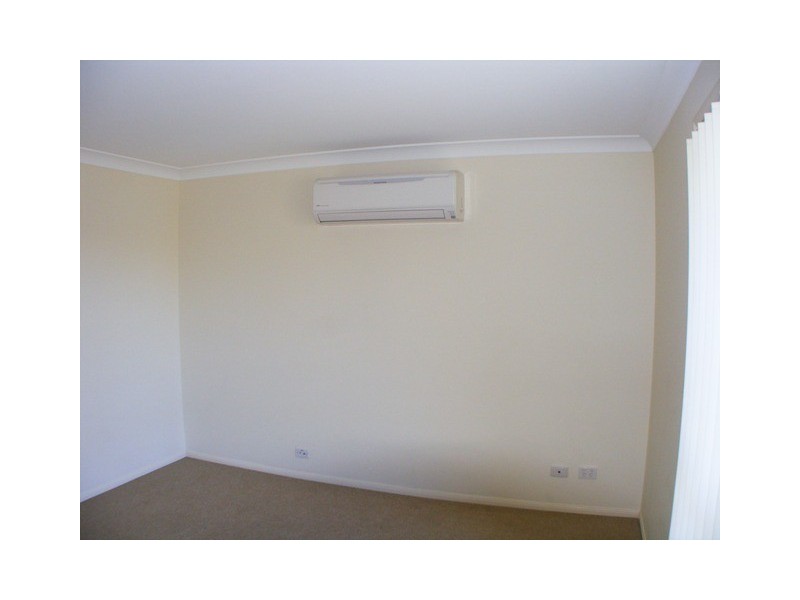 63 Lakeview Drive, Deebing Heights QLD 4306