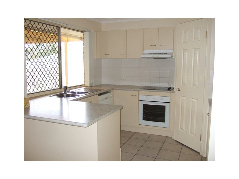 63 Lakeview Drive, Deebing Heights QLD 4306