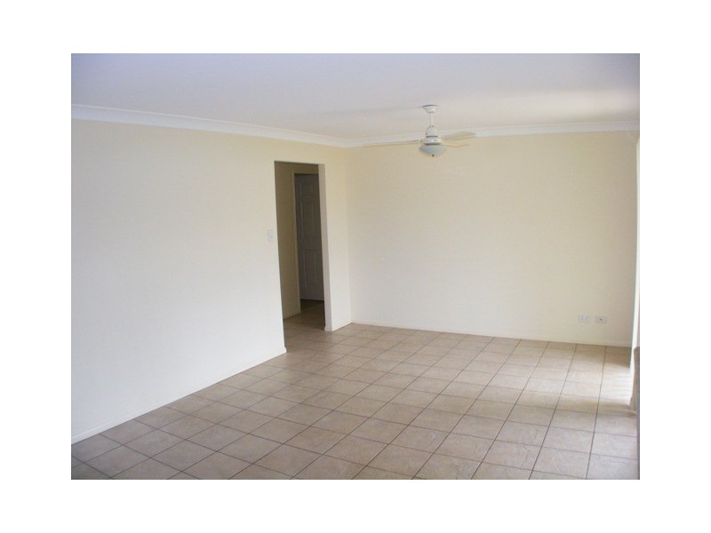 63 Lakeview Drive, Deebing Heights QLD 4306