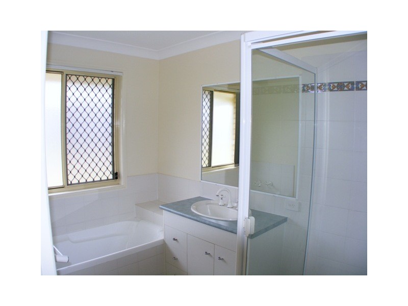 63 Lakeview Drive, Deebing Heights QLD 4306