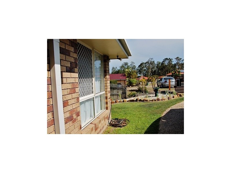 7 Birch Court, Yamanto QLD 4305
