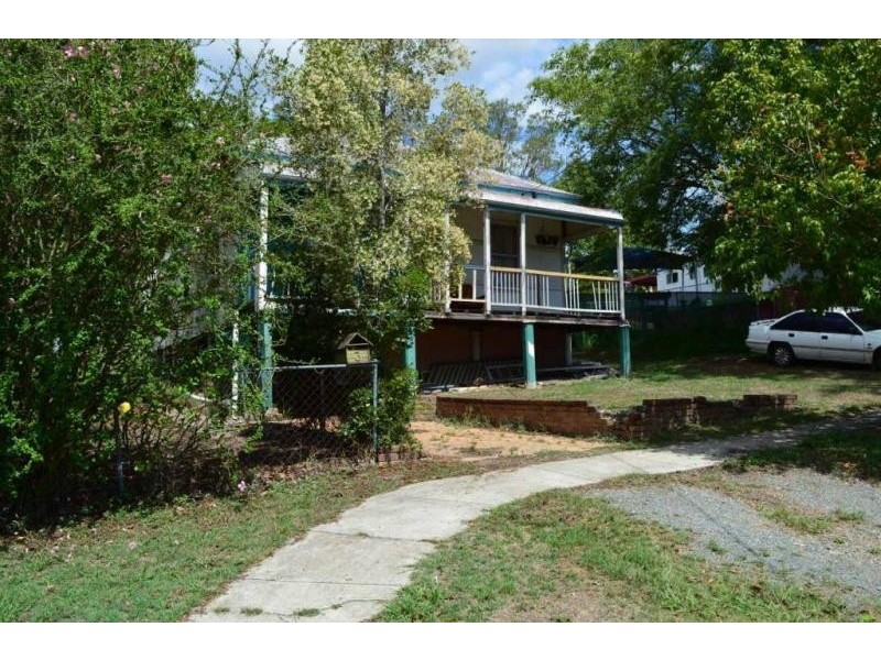 3 Adam Street, Bundamba QLD 4304