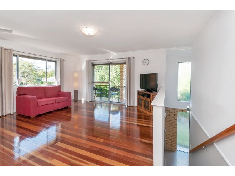 4 Bowen Street, Woodend QLD 4305