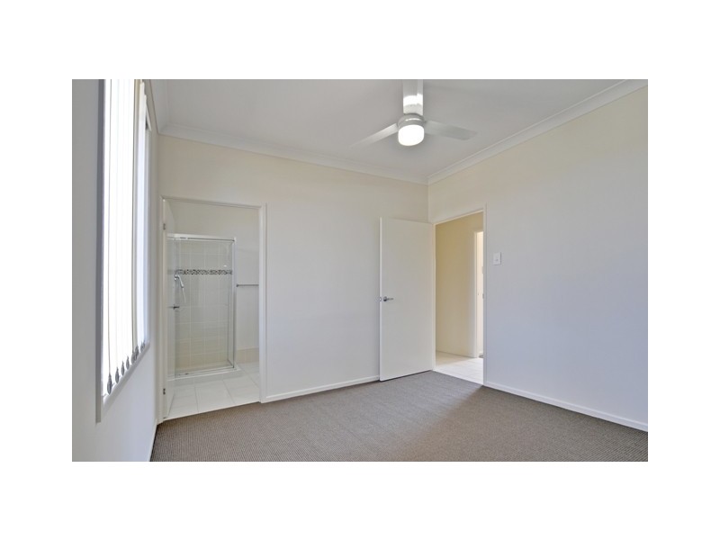 11 Lilly Court, Yamanto QLD 4305