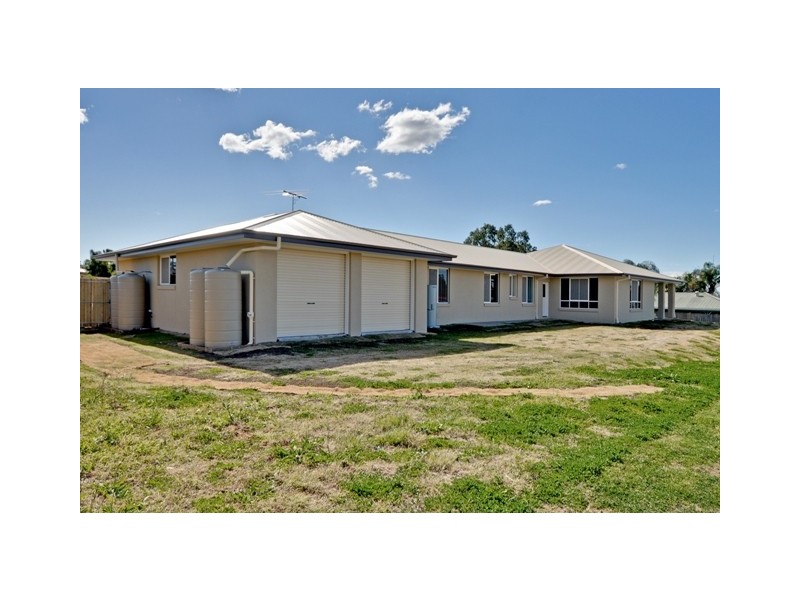 11 Lilly Court, Yamanto QLD 4305