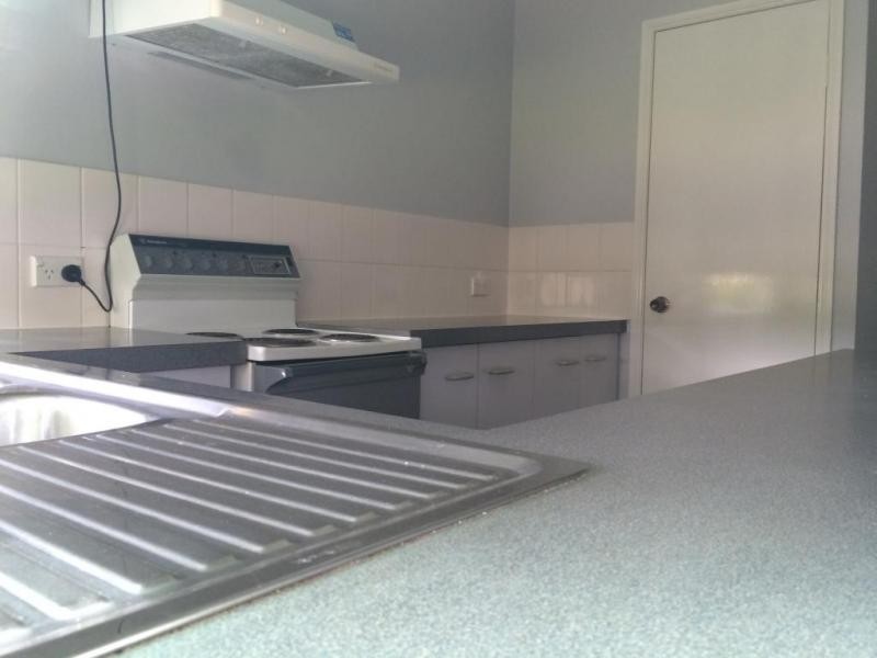 8 Leysdown Court, Yamanto QLD 4305