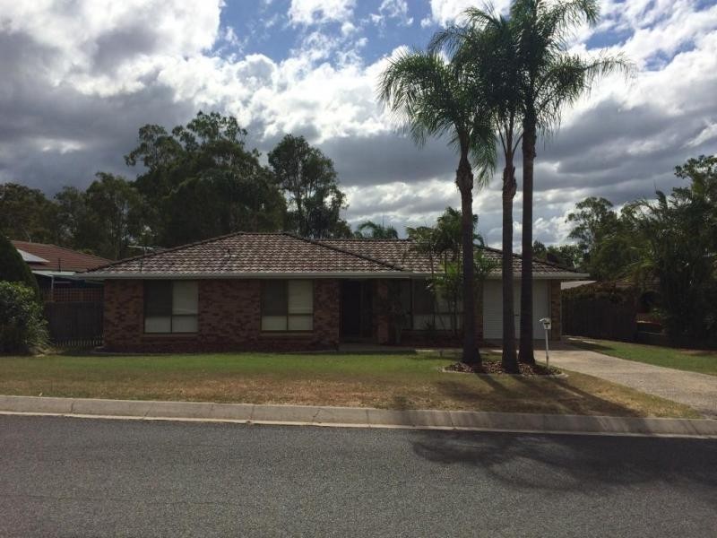 8 Leysdown Court, Yamanto QLD 4305