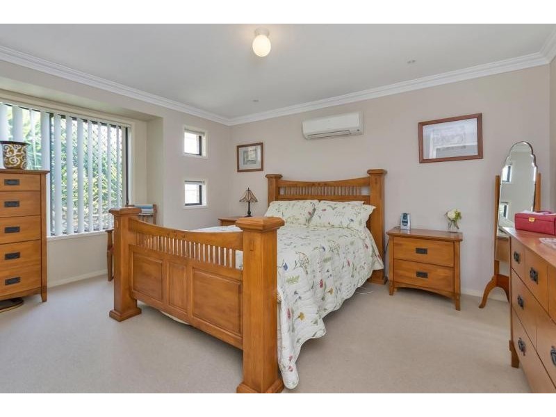 11 Piccadilly Court, Deebing Heights QLD 4306